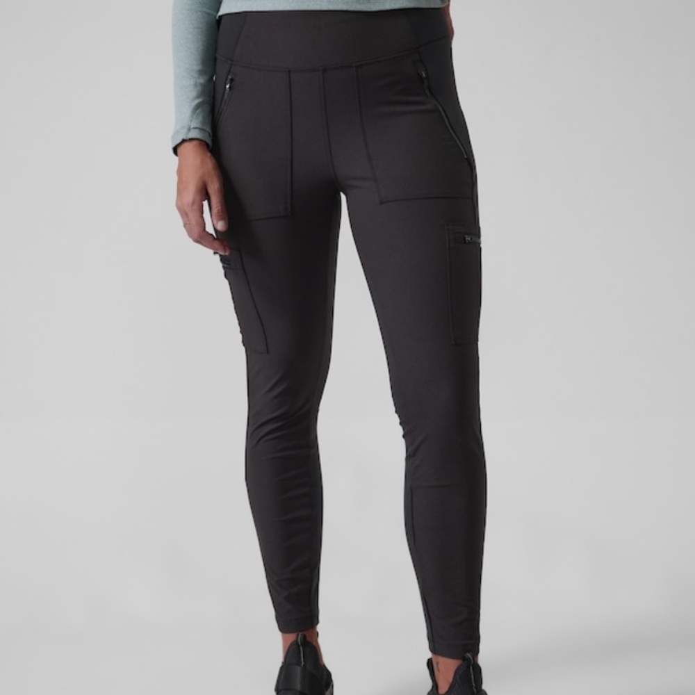 Athleta Headlands Hybrid Cargo II Tight
